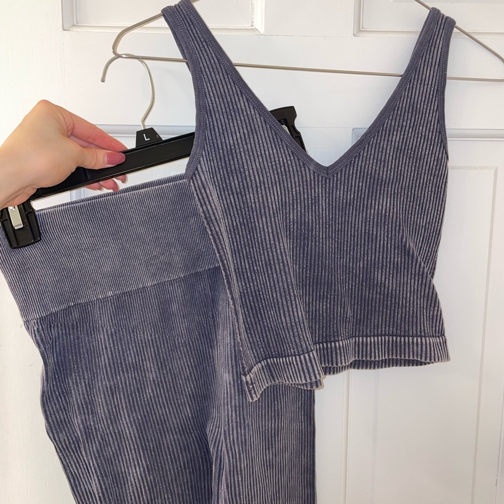 Thermal crop top/legging set